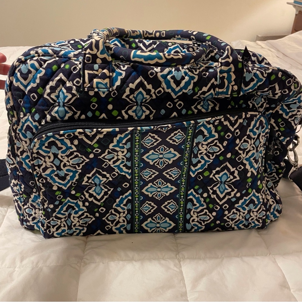 Vera Bradley Large Duffel Weekender Bag  Navy/White/Green trolley sleeve pockets